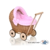 Poppenwagen van Natuurlijke Riet Roze Polkaprikker