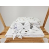 Witte wiegbekleding met vulling voor rotan babywiegje
