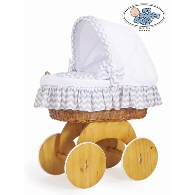 Babywieg op Wielen / Rieten en Houten Wieg - met Kap - Beddengoed Wit Grijs Hanna