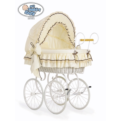 Brocante Babywiegje / Retro Rieten Babybed  Ivoor Emma
