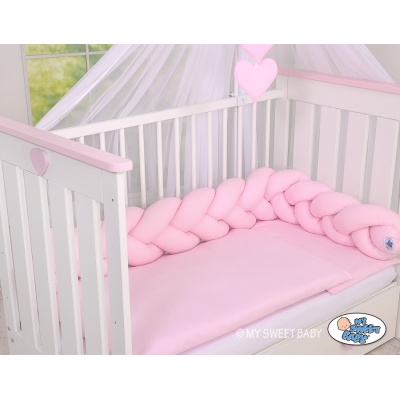 Roze bedrand gevlochten