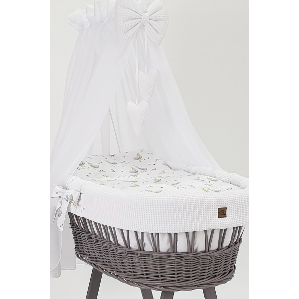 Grijze Rotan Baby Wiegje met Bedtextiel Witte Wafel