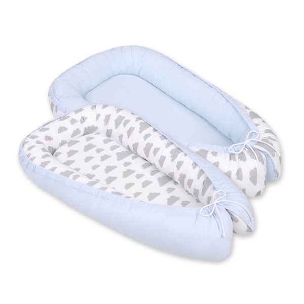 Babynestje Grijs Blauw Wolken