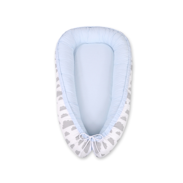 Babynestje Grijs Blauw Wolken