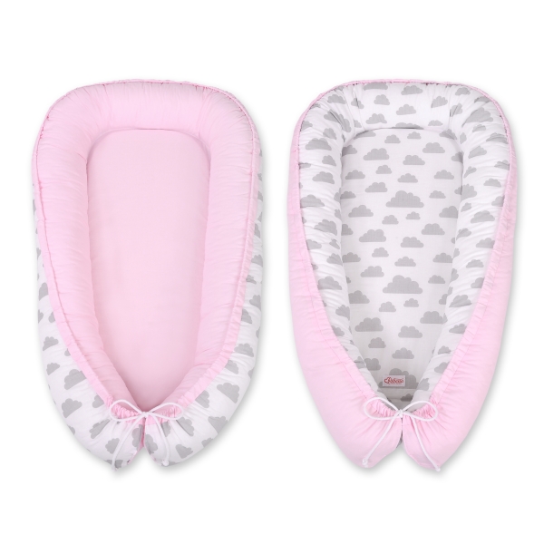 Babynestje Roze Grijs Wolken