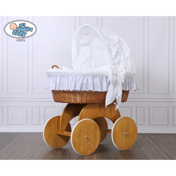 Babywieg op Wielen / Rieten en Houten Wieg - met Kap - Beddengoed Sophia