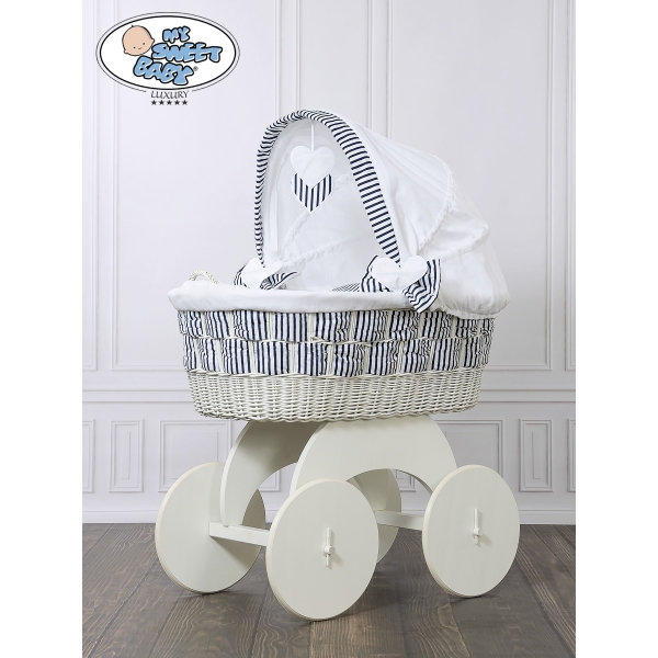Rieten Wieg  met Kap met Beddengoedset voor Baby  Jachthaven