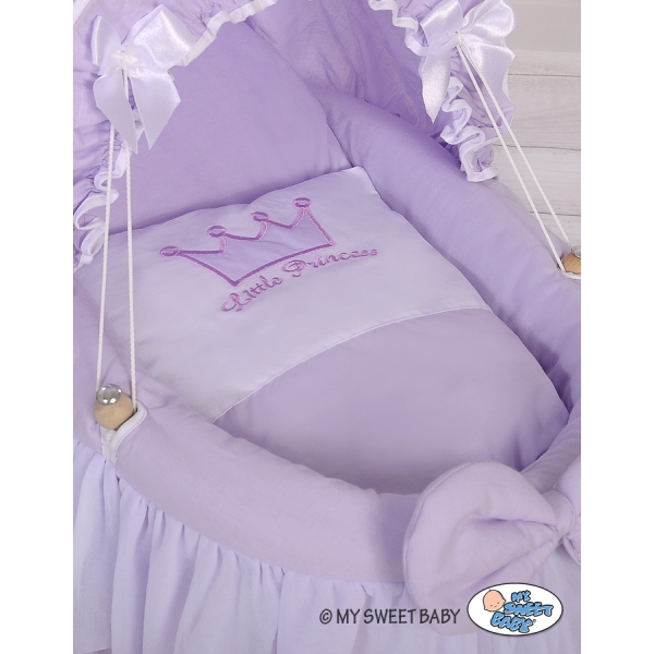 Rieten Wieg voor Pop met Kap Purper borduurwerk: Little Princess